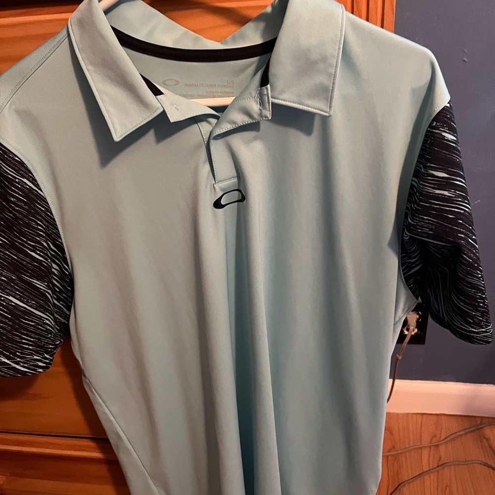 Oakley polo